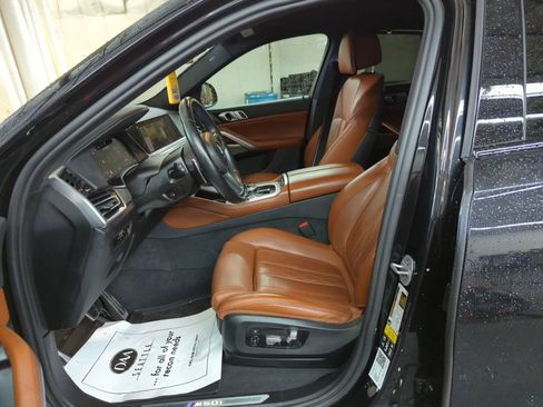 Used 2023 BMW X6 M50i AWD/4WD image 5