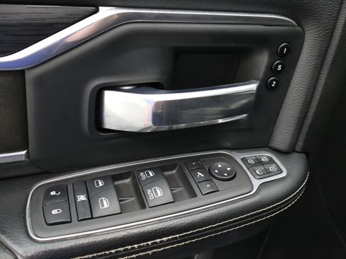 Used 2024 RAM 3500 Laramie w/ Night Edition AWD/4WD image 46
