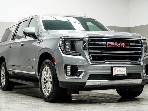 Used 2023 GMC Yukon XL SLT image 4