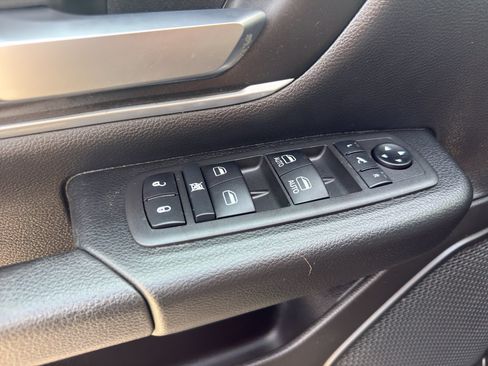 Used 2021 RAM 1500 Big Horn AWD/4WD image 12
