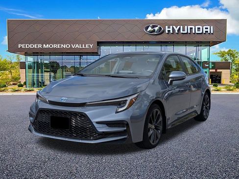 Used 2024 Toyota Corolla SE image 8