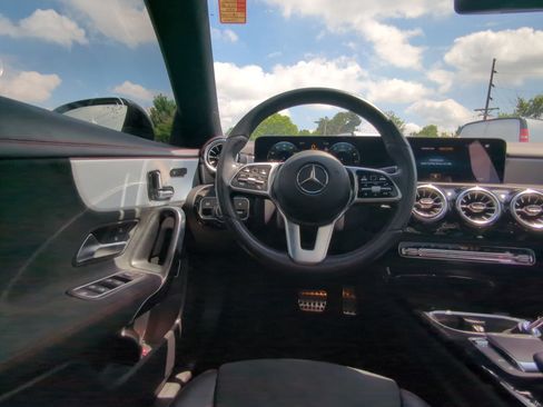 Used 2023 Mercedes-Benz CLA 250 4MATIC image 13