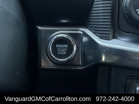 Used 2025 Ford F150 Raptor AWD/4WD image 25
