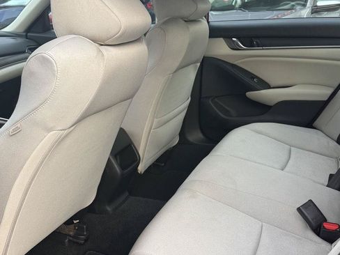 Used 2022 Honda Accord LX image 27