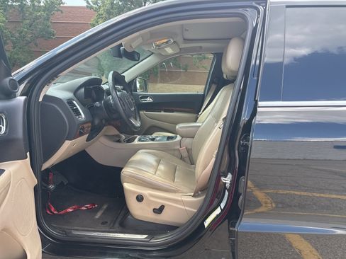 Used 2017 Dodge Durango Citadel AWD/4WD image 3