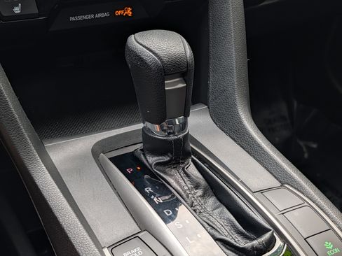 Used 2018 Honda Civic EX image 31