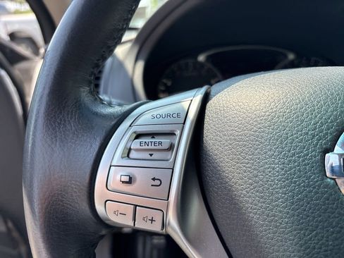 Used 2017 Nissan Altima 2.5 SV FWD image 20