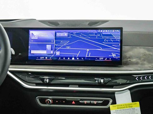 New 2026 BMW X6 xDrive40i w/ Climate Comfort Package image 14