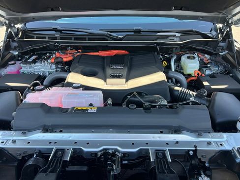 New 2026 Toyota Tundra Capstone AWD/4WD image 29