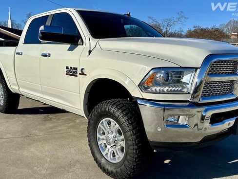Used 2018 RAM 2500 Laramie image 4