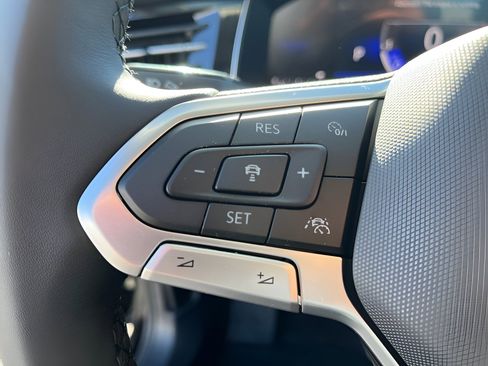 New 2026 Volkswagen Jetta SE image 13