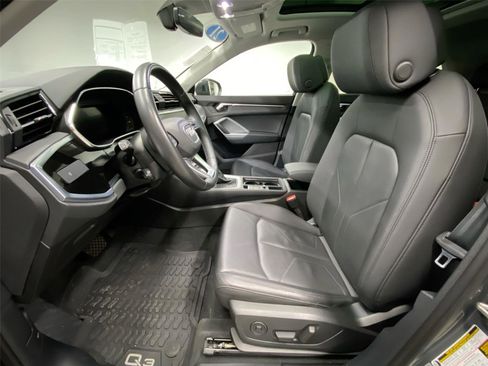 Used 2021 Audi Q3 2.0T Premium Plus image 17