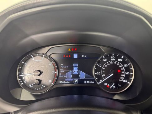 Used 2022 INFINITI QX50 Essential image 22