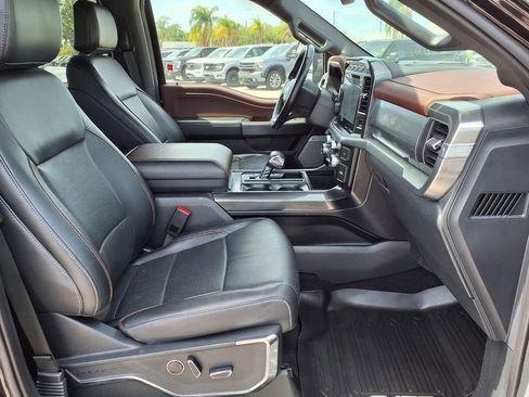 Used 2022 Ford F150 Lariat w/ Equipment Group 502A High image 13