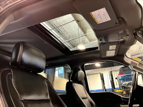 Used 2019 Ford F250 Lariat w/ Lariat Ultimate Package AWD/4WD image 22
