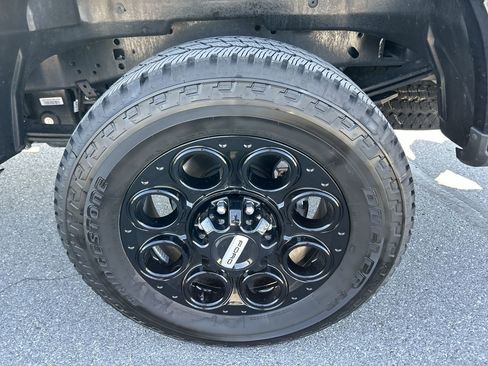 Used 2025 Ford F250 Lariat w/ Lariat Ultimate Package AWD/4WD image 10