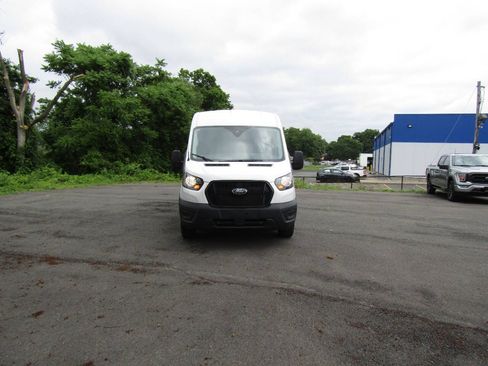 Used 2025 Ford Transit 250 148 Medium Roof RWD image 9
