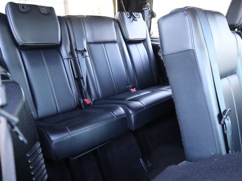 Used 2016 Ford Expedition Limited RWD image 17