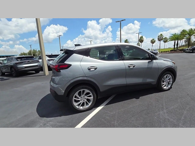 New 2027 Chevrolet Bolt LT w/ Comfort Package FWD image 16