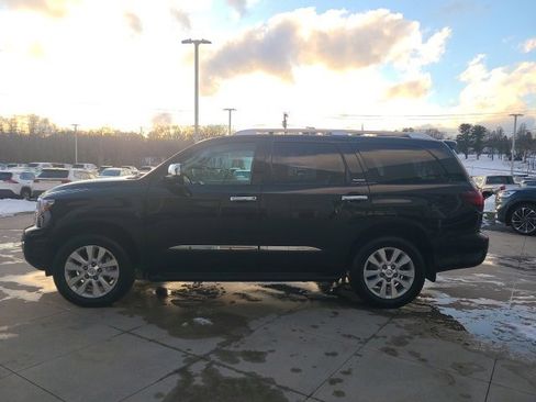 Used 2019 Toyota Sequoia Platinum image 4