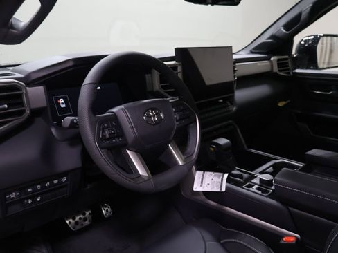 New 2026 Toyota Tundra Limited AWD/4WD image 19