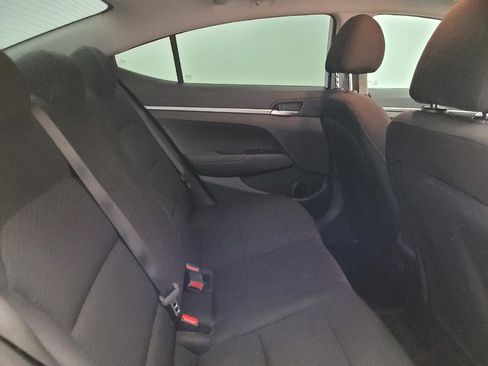 Used 2019 Hyundai Elantra SE w/ Cargo Package FWD image 19