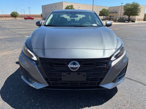 New 2026 Nissan Altima 2.5 SV w/ SV Special Edition Package FWD image 9