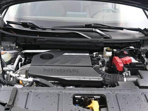 Certified 2023 Nissan Rogue SV FWD image 21