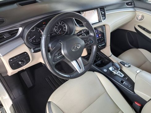 Used 2019 INFINITI QX50 Essential w/ Proactive Package AWD/4WD image 13