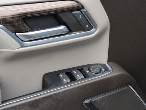 Used 2023 Chevrolet Silverado 1500 RST image 13