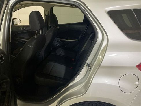 Used 2021 Ford EcoSport SE image 28