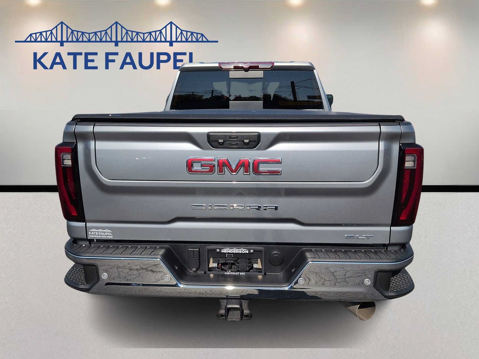 Used 2025 GMC Sierra 2500 SLT w/ SLT Premium Package AWD/4WD image 6