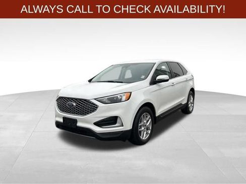 Used 2023 Ford Edge SEL image 3