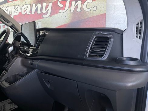Used 2023 Ford Transit 350 XLT image 17