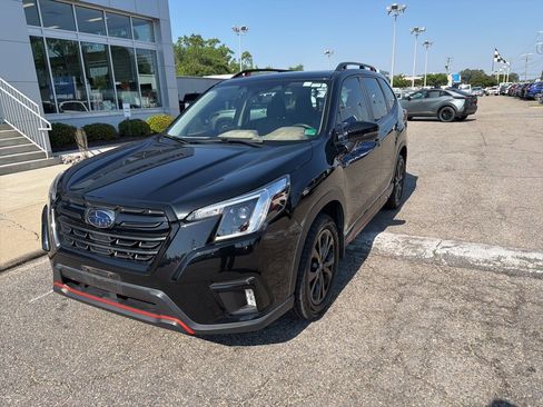Used 2023 Subaru Forester Sport AWD/4WD image 2