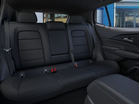 New 2026 Chevrolet Equinox EV LT FWD image 18