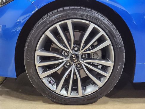 Used 2019 Kia Stinger Premium RWD image 26