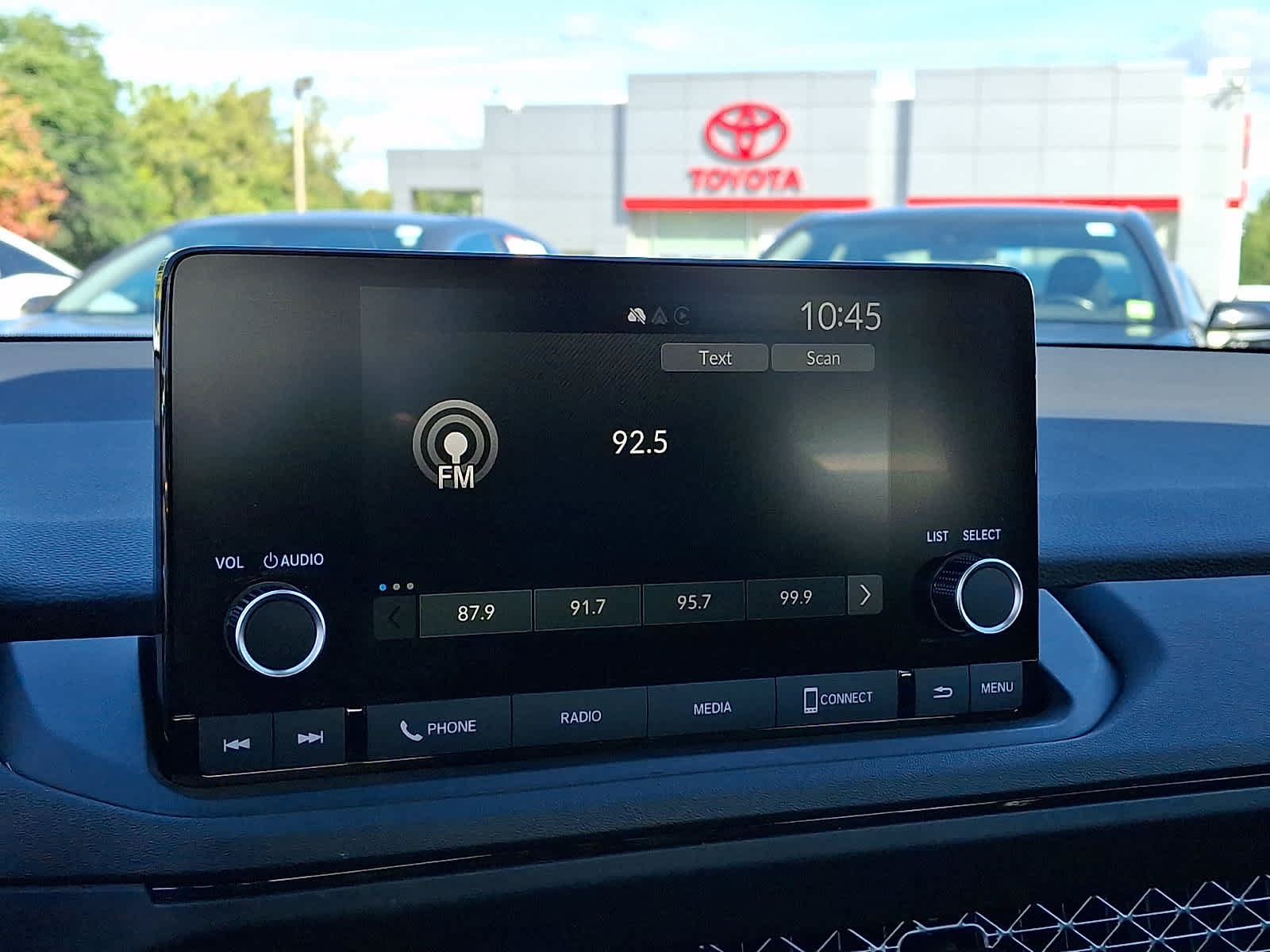 Used 2024 Honda Accord EX image 18