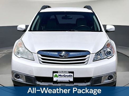 Used 2012 Subaru Outback 2.5i w/ Alloy Wheel Pkg AWD/4WD image 2
