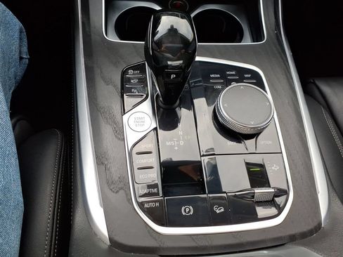 Used 2019 BMW X7 xDrive50i w/ Premium Package AWD/4WD image 15