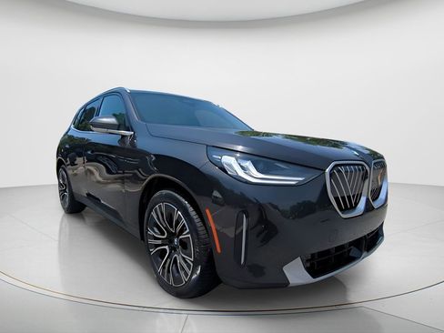 New 2025 BMW X3 xDrive30i w/ Premium Package AWD/4WD image 3
