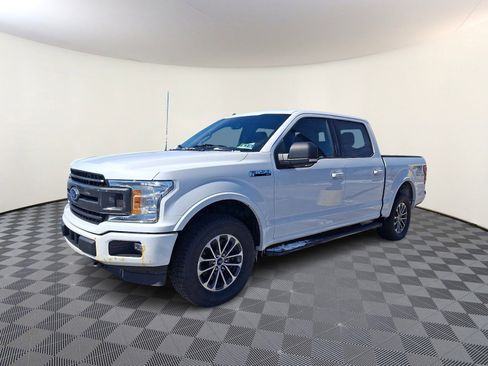 Used 2020 Ford F150 XLT w/ Equipment Group 302A Luxury image 3