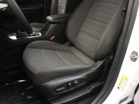 Used 2022 Chevrolet Equinox LT FWD image 17