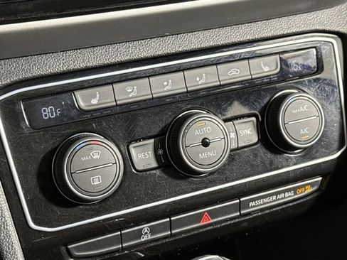 Used 2023 Volkswagen Atlas SEL image 27