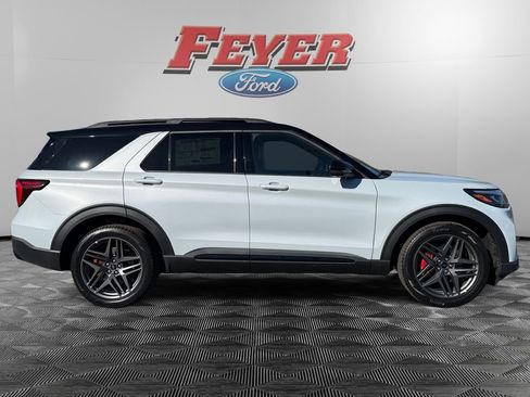 New 2026 Ford Explorer ST image 8