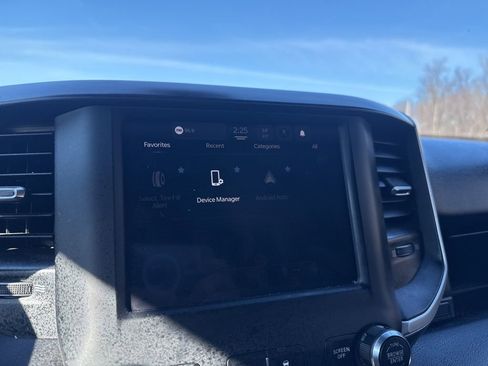 Used 2024 RAM 2500 Big Horn image 27