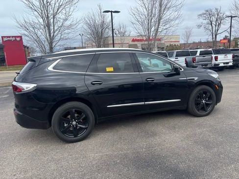 Used 2023 Buick Enclave Essence w/ Experience Buick Package image 6