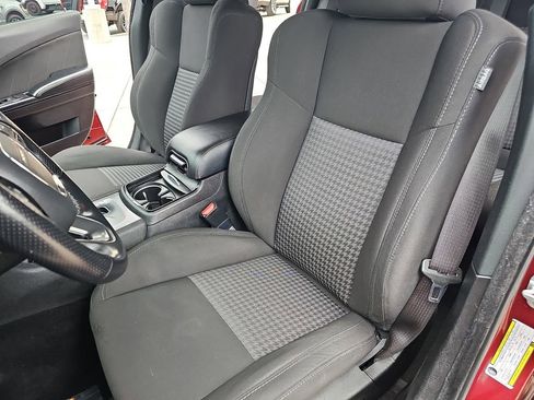 Used 2021 Dodge Charger R/T w/ Blacktop Package image 15