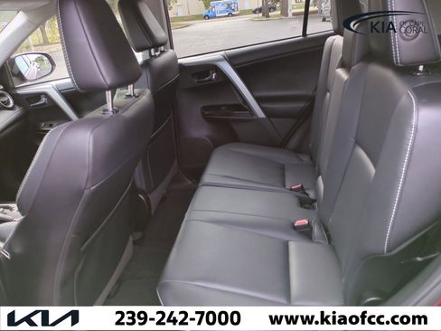 Used 2018 Toyota RAV4 Limited image 14