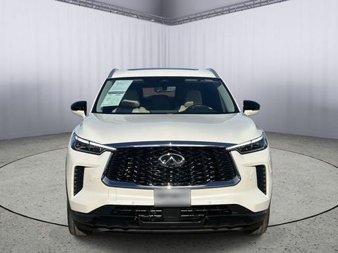 Certified 2023 INFINITI QX60 Luxe image 4